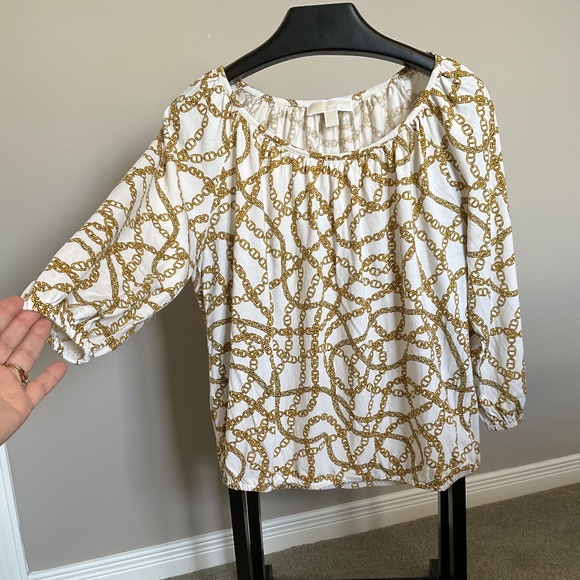Michael Kors Cotton-Blend Golden Chain-Link Print Pleated Top 3/4 Sleeves - Picture 8 of 13